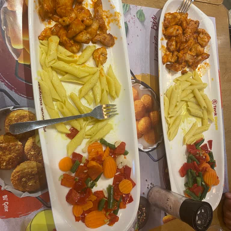 Tavuk Dünyası'nda Soğuk Ve Eksik Servis Sorunu