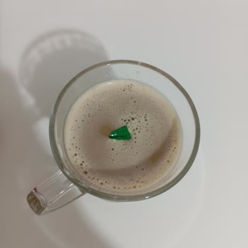 Nescafe Sütlü Köpüklü Kahveden Atık Parça Çıktı
