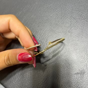 Atasay'dan Aldığım Bileklik Sürekli Taş Döküyor Ve Kalitesiz Çıktı