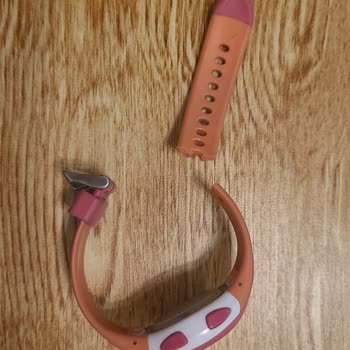 Decathlon Saat Kordonu Kopması