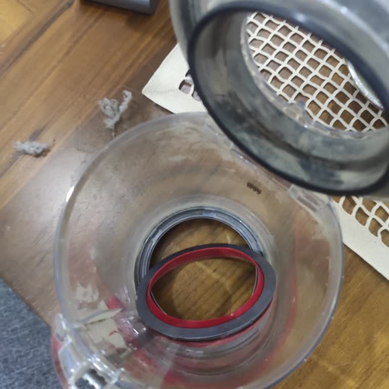 Dyson V15 Süpürge Lastik Geri Takımı