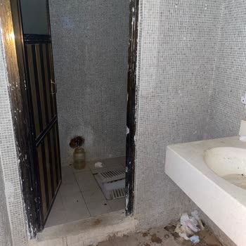 Sivas Belediyesi Kardeşler Tepesi Piknik Alanı Tuvaletler