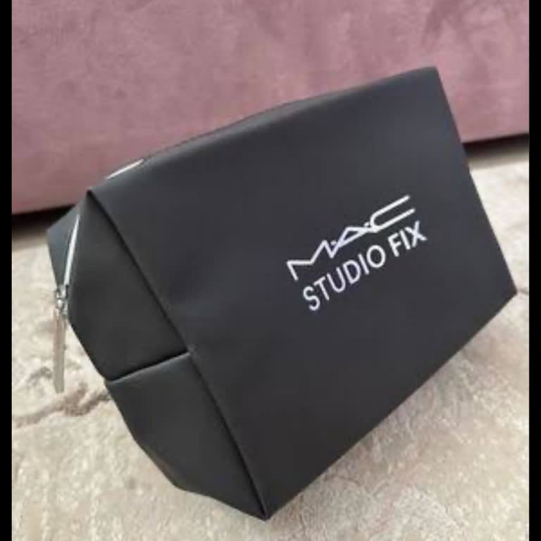 AJet (Anadolu Jet) Uçakta Kayıp Çalıntı