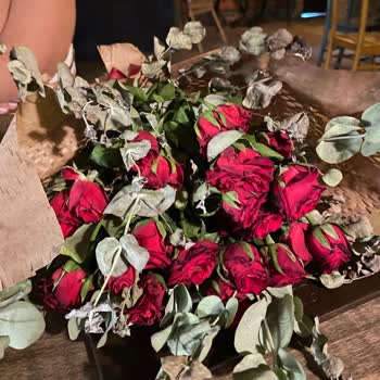 Çiçek Sepeti Teslim Saçmalığı Ve Çiçeğin Durumu