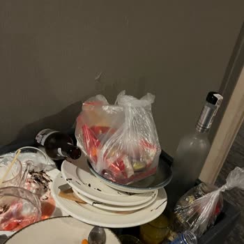 Lago Hotel 4 Gece Diye Gittik 2 Gece De 3 Oda Değiştirdik