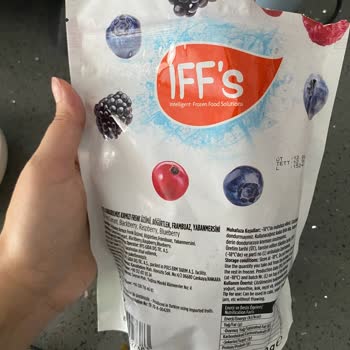 BİM'den Aldığım Dondurulmuş Meyveler Kurtlu Çıktı!