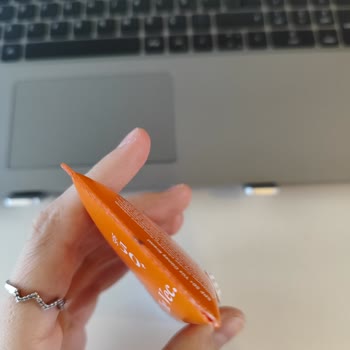 Shevec Güneş Kremi Kötü Paketleme Yüzünden Ürün Döküldü