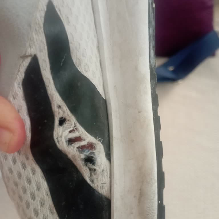 Reebok Garantili Bir Ürün İçin Hiçbir Talep Karşılanmadı