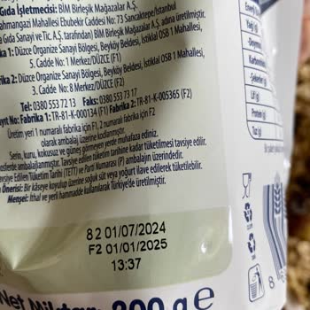File Marketler Paketinden Çıkan Cisimler