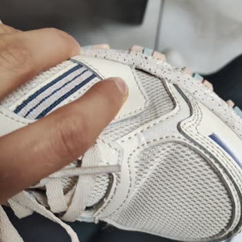 Skechers Spor Ayakkabı Sökülme