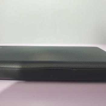 Spigen Türkiye Powerbank Şişme Ve Çatlama Sorunu