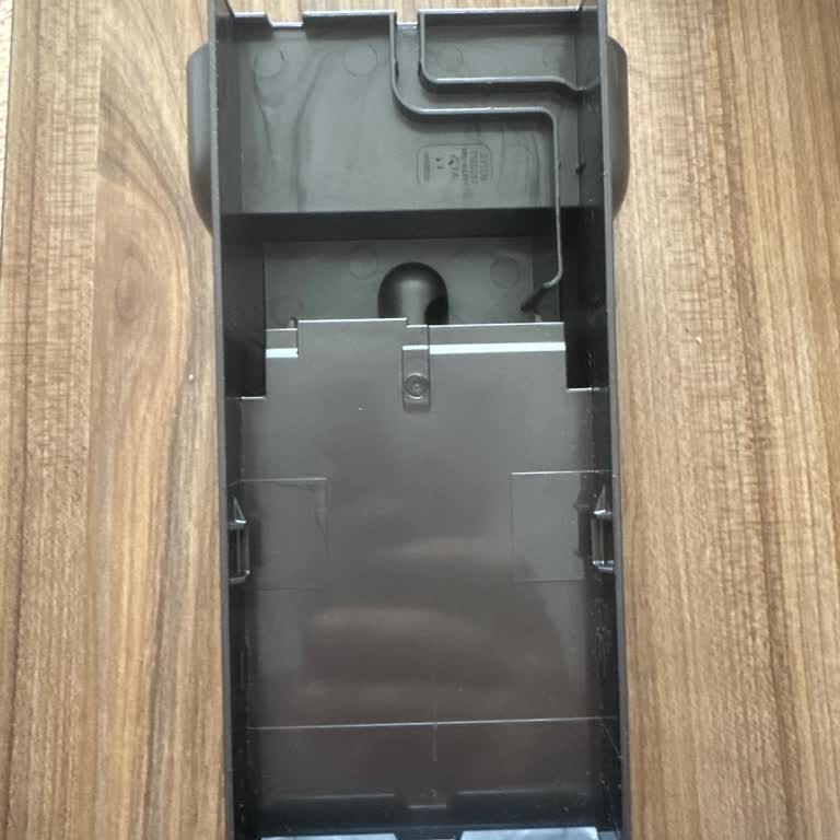 Dyson Gen5detect Kutudan Askı Aparatının Arkası Çıkmadı