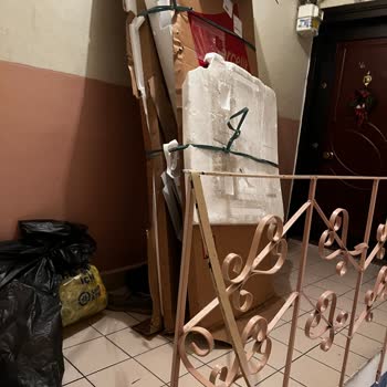 Arçelik Çöplerini Kapıma Bırakıp Gitmiş!