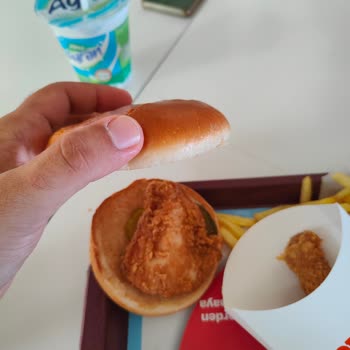 Popeyes XL Sandviç Menüde Beklentilerin Altında Kalan Deneyim