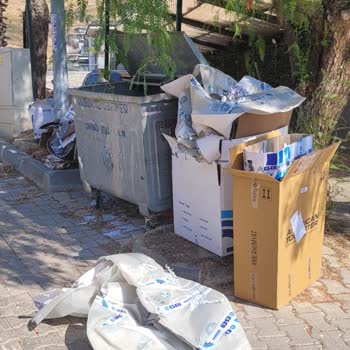 Güzelbahçe Belediyesi Çalışmıyor! Çöp Toplama Ve Düzen Yok Maalesef