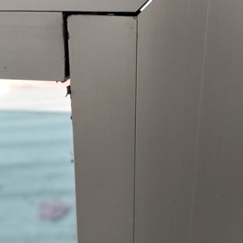 Detay Yapı (Soma) Cam Balkon İşçilikleri Çok Kötü