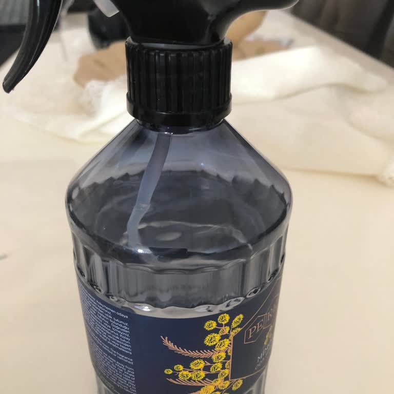 Migros Kullanılmış Oda Spreyi