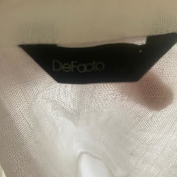 DeFacto'dan Alınan Gömleğin Bir Haftada Yırtılması