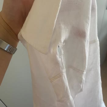 DeFacto'dan Alınan Gömleğin Bir Haftada Yırtılması