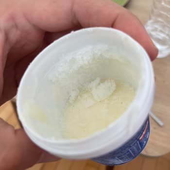 AOÇ Sade Dondurma Kabın Yarısı Boş Çıktı