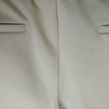 Zara Marka Pantolonun Kalitesizliği