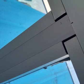 Soma Yıldız Pen Cam Balkon İşçilikleri Çok Kötü Ve Düzeltmiyorlar