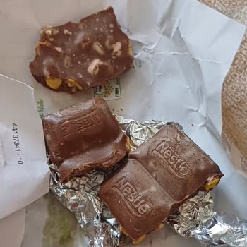 Nestle Damak Çikolata Bozuk Çıktı