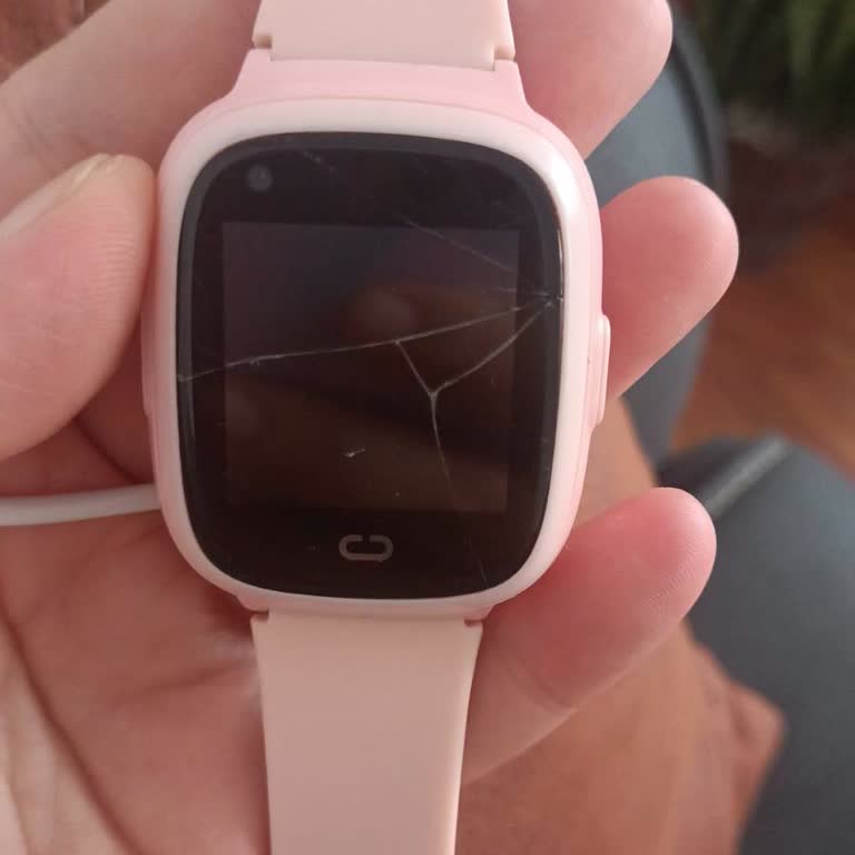 Havit Marka Akıllı Çocuk Saati Ekranı Çatladı