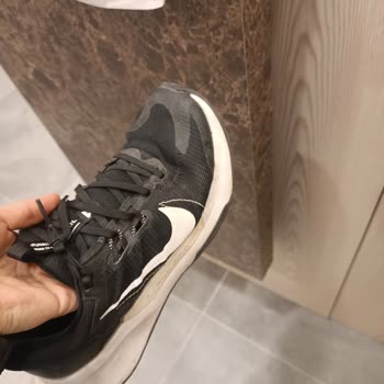 Boyner Nike Ayakkabı 5 Ayda Yırtıldı