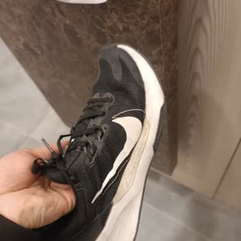Boyner Nike Ayakkabı 5 Ayda Yırtıldı