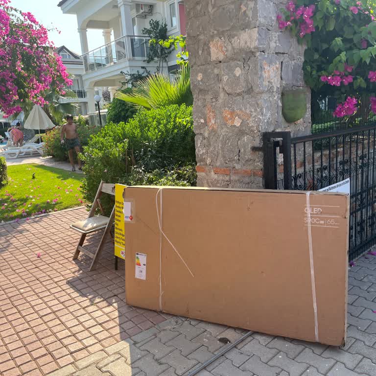 Aras Kargo'nun Kargomu Sokak Ortasına Teslim Etmesi