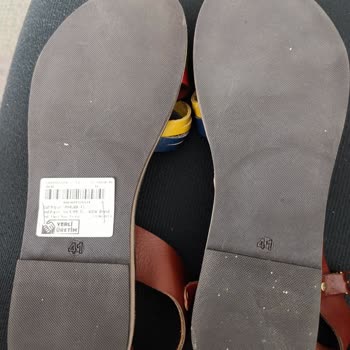 Derimod Yanlış Ayakkabı Vermiş