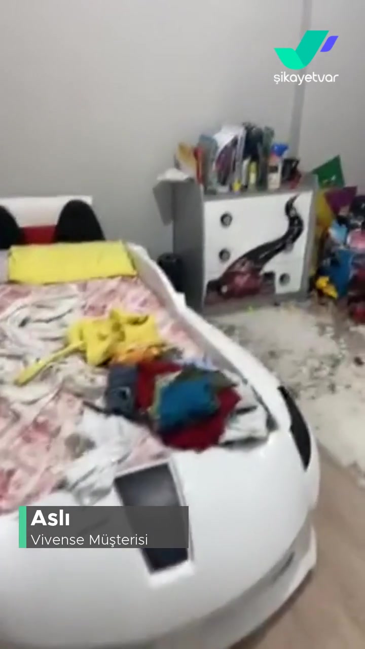 Vivense  Ve Kalitesiz İşleri videonun kapak resmi