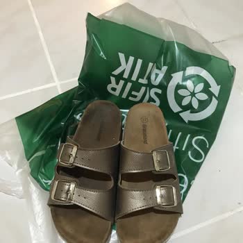 Deichmann Terlikte Renk Değişimi