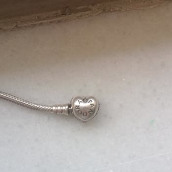 Pandora Mücevher Pandora Markası Ürünün Arkasında Durmuyor