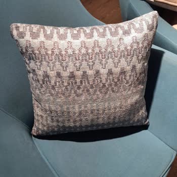 Bellona Kırlent Şekil Sorunu