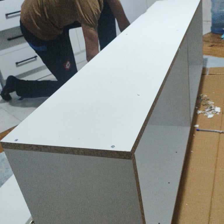 A101 Den Alınan Dolabın Eksik Parçaları