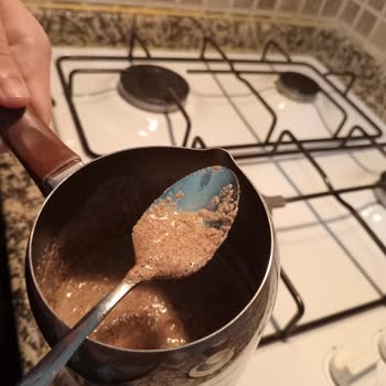 Dost Süt BİM'den Aldığım Süt Ocağın Üstüne Koyunca Kesildi Markası Dost