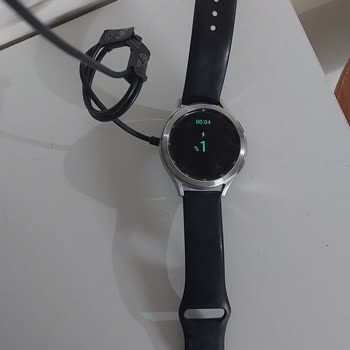 Samsung Telefon Samsung Watch 4 Classic Saatim Denize Girdim Çıktım Şarj Olmuyor