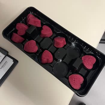 Çiçek Sepetinden Gelen BonnyFood Keklerinin Tarihi Geçik