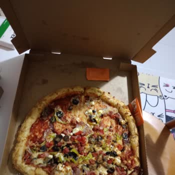 Little Caesars Getir Ücret İadesi İstiyoruz.