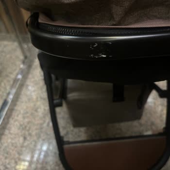 THY Bebek Arabam Çizik Ve Kilidi Kırılmış Bebeğim Kilitsiz Oturuyor