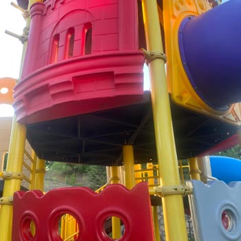 Malatya Battalgazi Belediyesi Parkın Korumalığı Yok