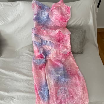 Fulune Instagram Ve Sitesi Çin'den Ürün Getirtiyor