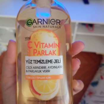 Garnier Jel Sivilce Yaptı