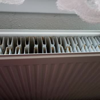 DemirDöküm 10 Yıl Garanti Verdiği Peteklerin Arkasında Durmuyor