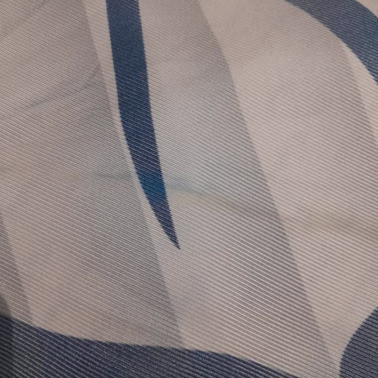 Çağrı İpek Tek Kullanımda Solan Eşarp