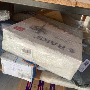 Migros Ekstra-Raks Vantilatör Kutusu Yırtık Geldi Ve İki Parça Kayıp