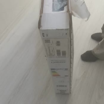BİM Televizyon Kırık Çıktı