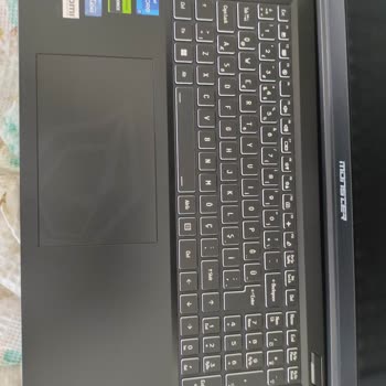 Monster Geri Dönen Ürünleri Mi Satıyor Sıfır Diye.